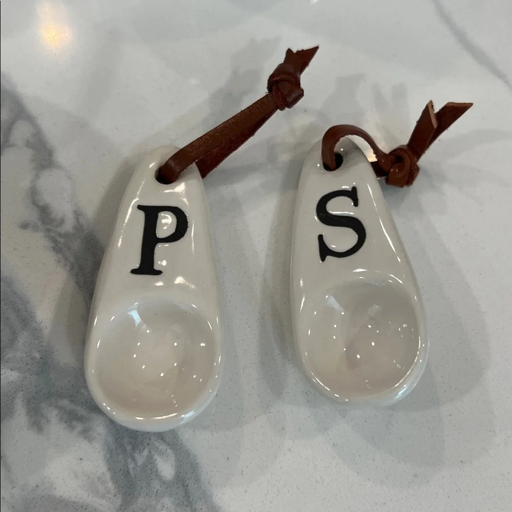 Rae Dunn..SALT. & PEPPER.